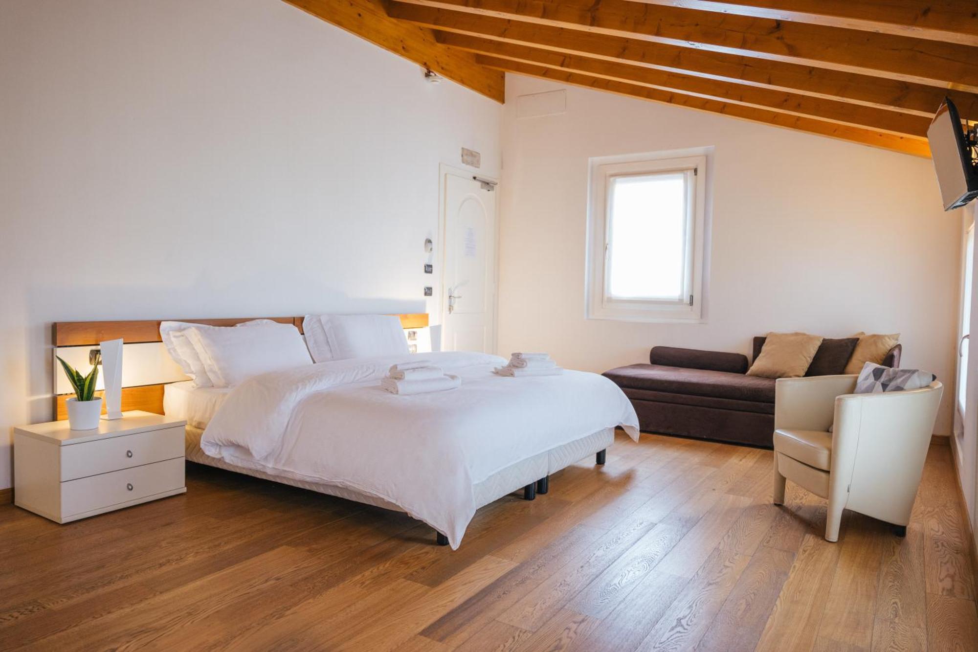 Agriturismo Podere Dell'Angelo Pasiano Di Pordenone Экстерьер фото